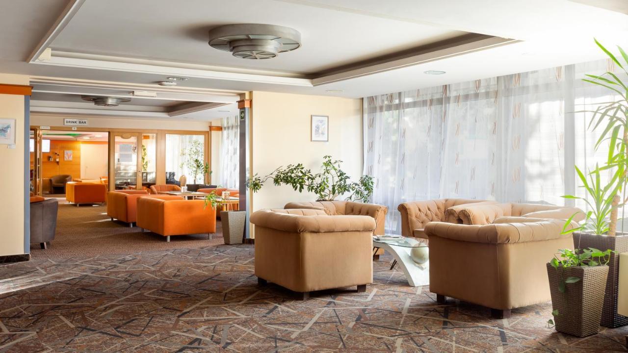 Hotel Eger & Park Extérieur photo