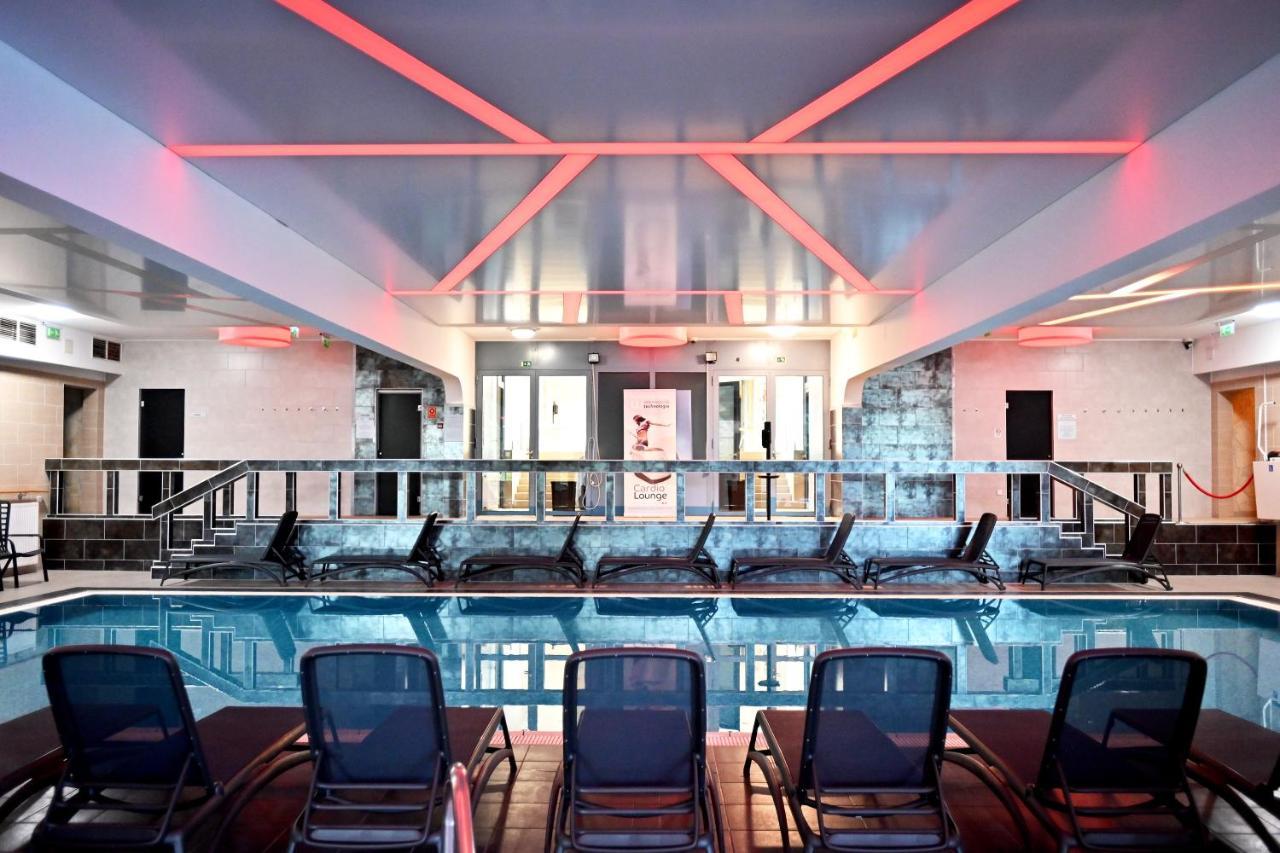 Hotel Eger & Park Extérieur photo